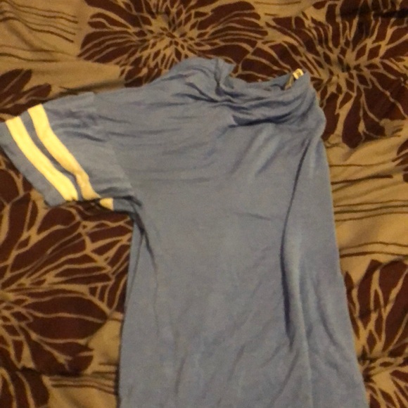 Shirt - Picture 2 of 2